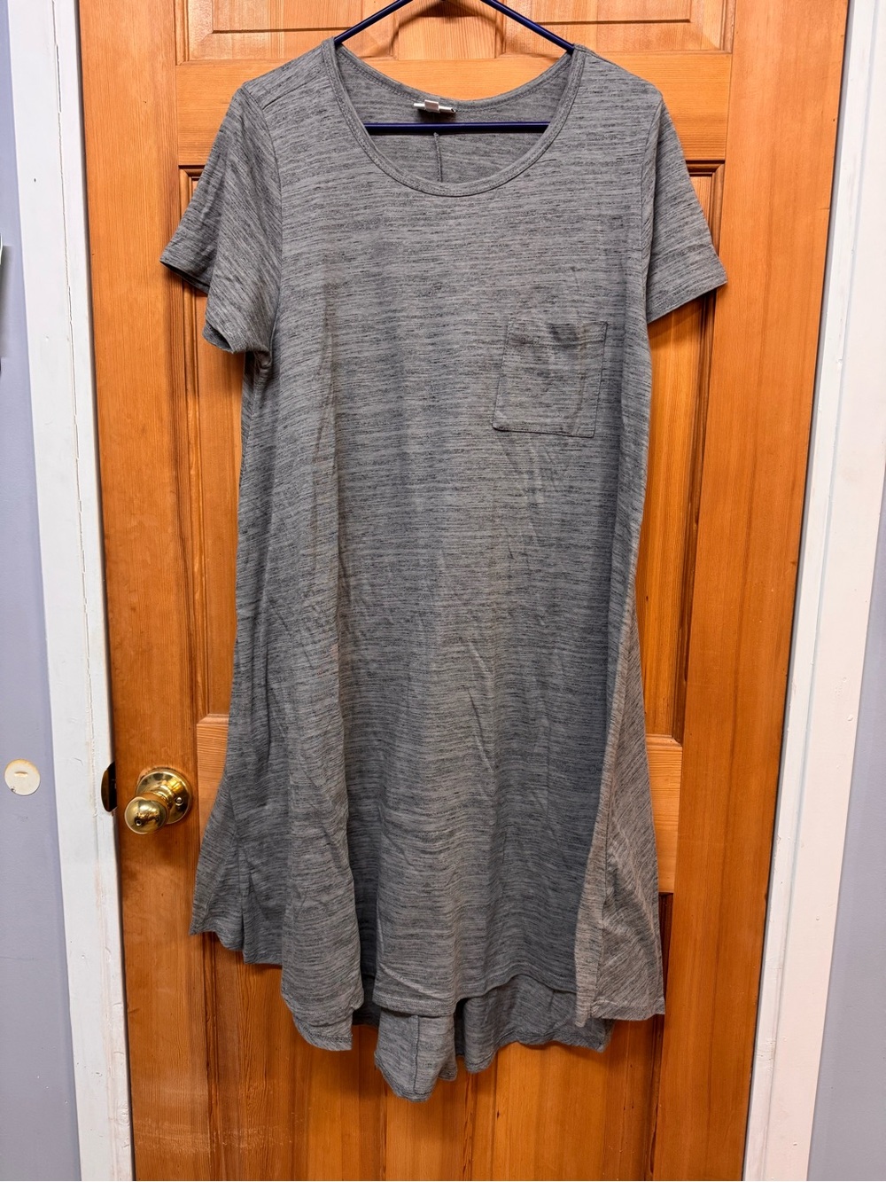 LuLaRoe Heather Gray Tee with Colorful Logo Tag
